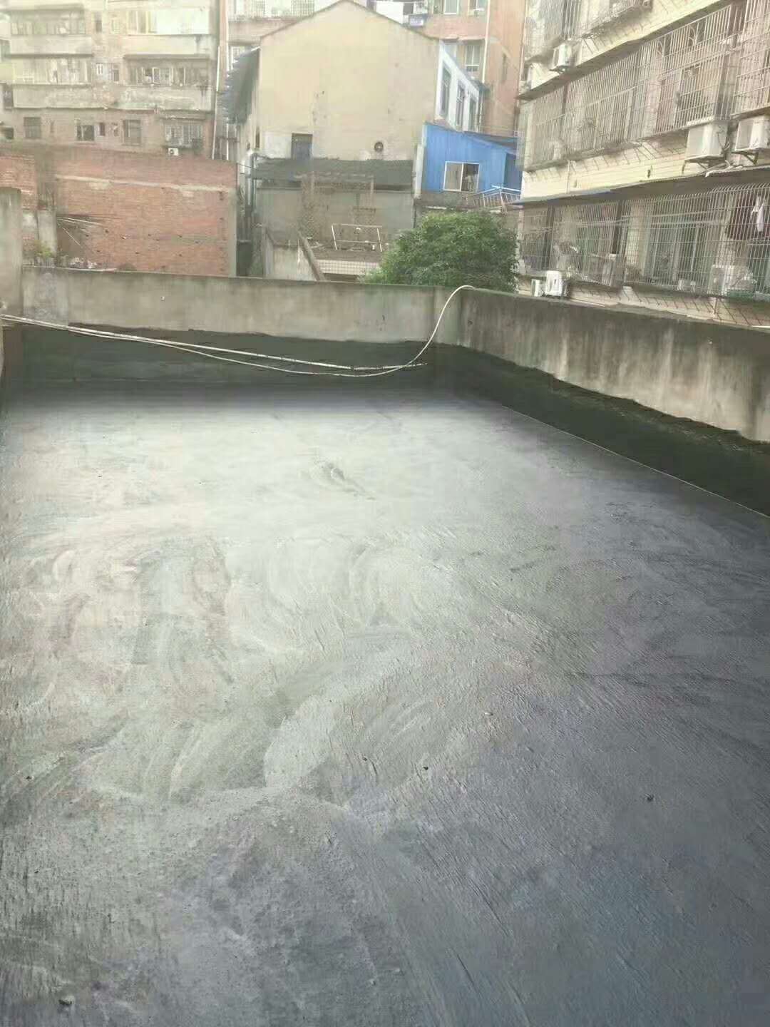 雨季已到，雨量大而頻繁，樓面如何選擇防水涂料做好防水措施？